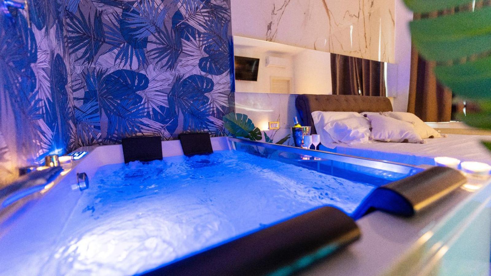 Mazzini Luxury Jacuzzy Suite Катанія Екстер'єр фото