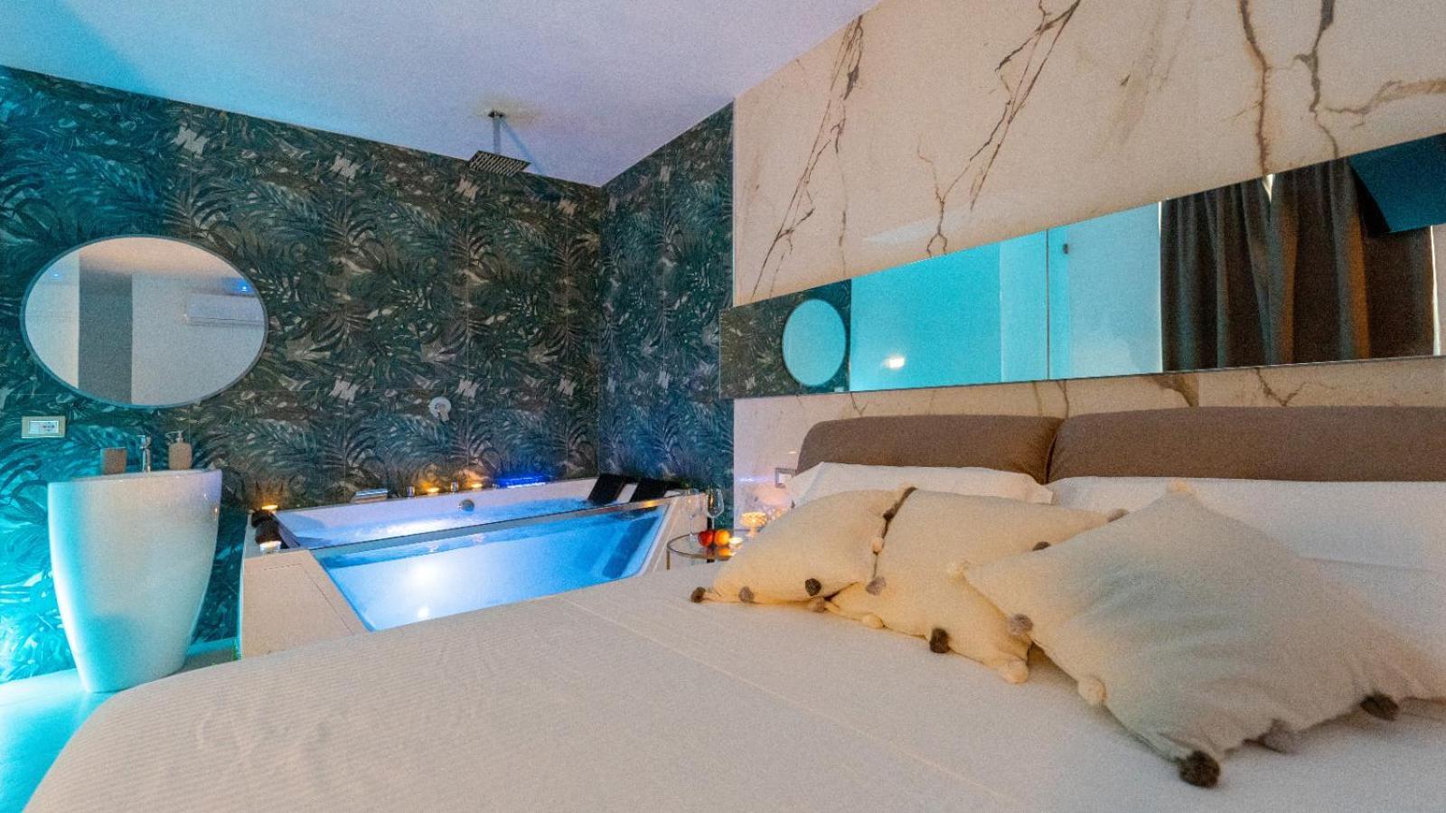 Mazzini Luxury Jacuzzy Suite Катанія Екстер'єр фото
